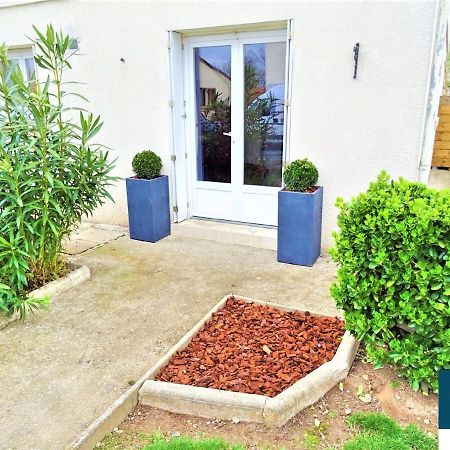 Apartmán Locations Avec Jardins Privatifs Bergerac Exteriér fotografie